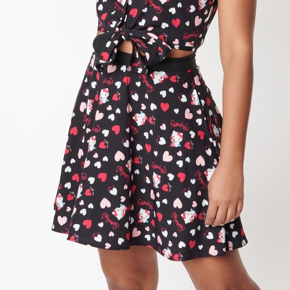 HELLO KITTY x UNIQUE VINTAGE Call Me Love Flare Mini Skirt NWOT POCKETS